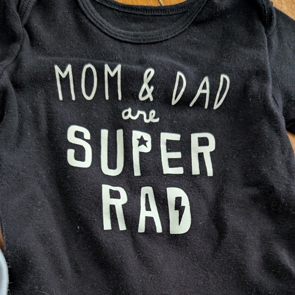 Clothing bundle - Picture 9 of 10